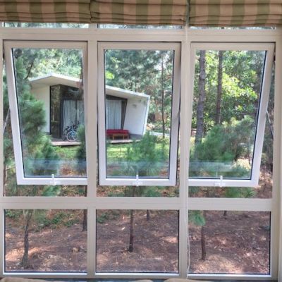 CỬA SỔ MỞ HẤT