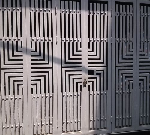 CỬA SẮT CAO CẤP 3 CỬA SẮT CAO CẤP 3