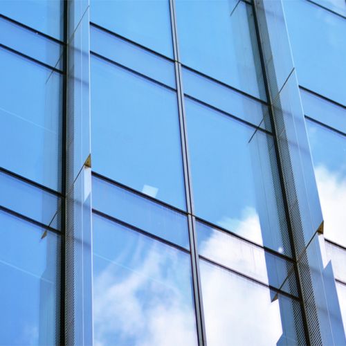 Thi Công Hệ Mặt Dựng Nhôm Kính tại Bến Tre