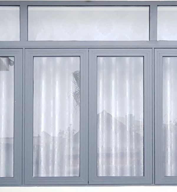 Cửa sổ 4 cánh mở quay