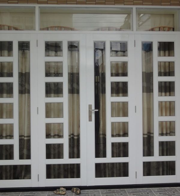 CỬA SẮT CAO CẤP 4